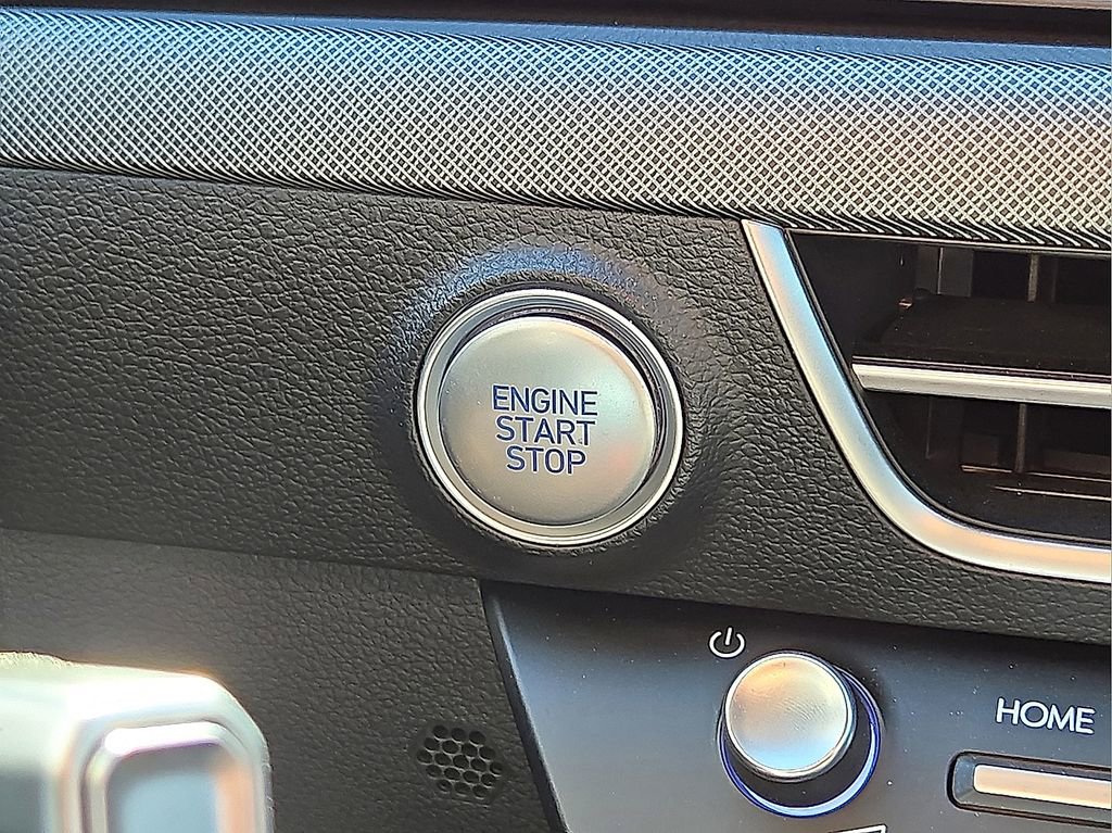 Used 2025 Hyundai Sonata SEL image 30