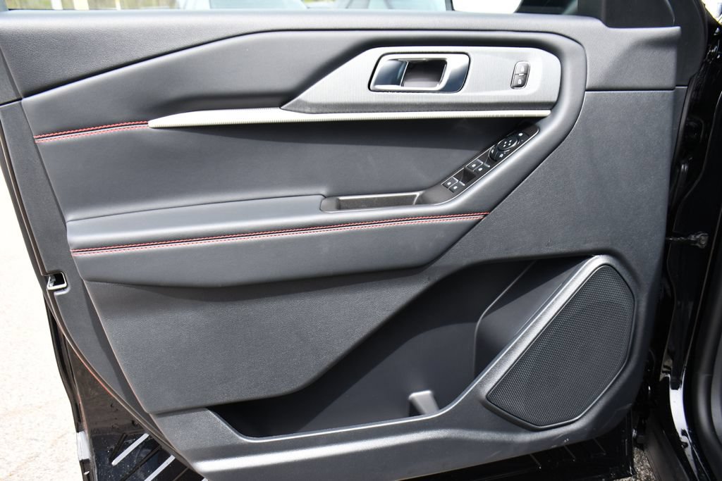 New 2026 Ford Explorer ST-Line AWD/4WD image 23