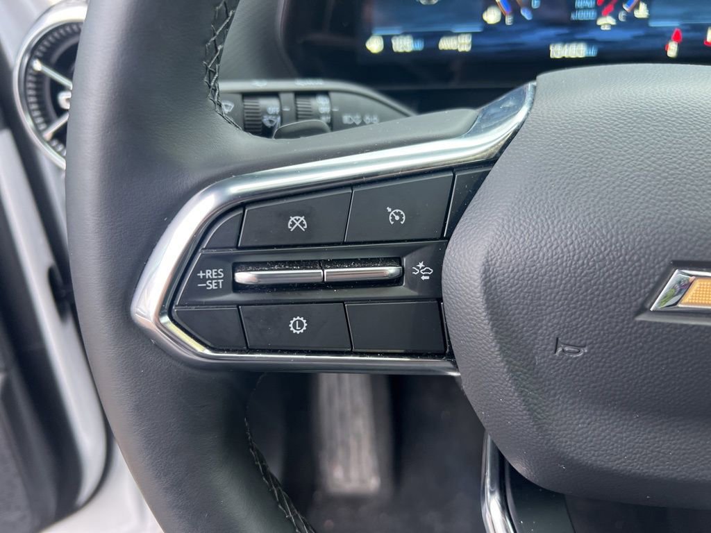 Used 2025 Chevrolet Equinox LT image 18