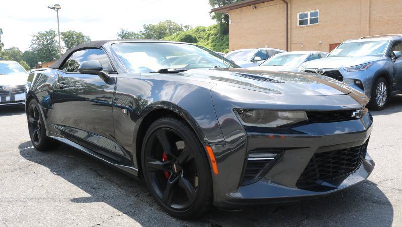 Used 2017 Chevrolet Camaro SS w/ LPO, Ground Effects Package RWD image 3