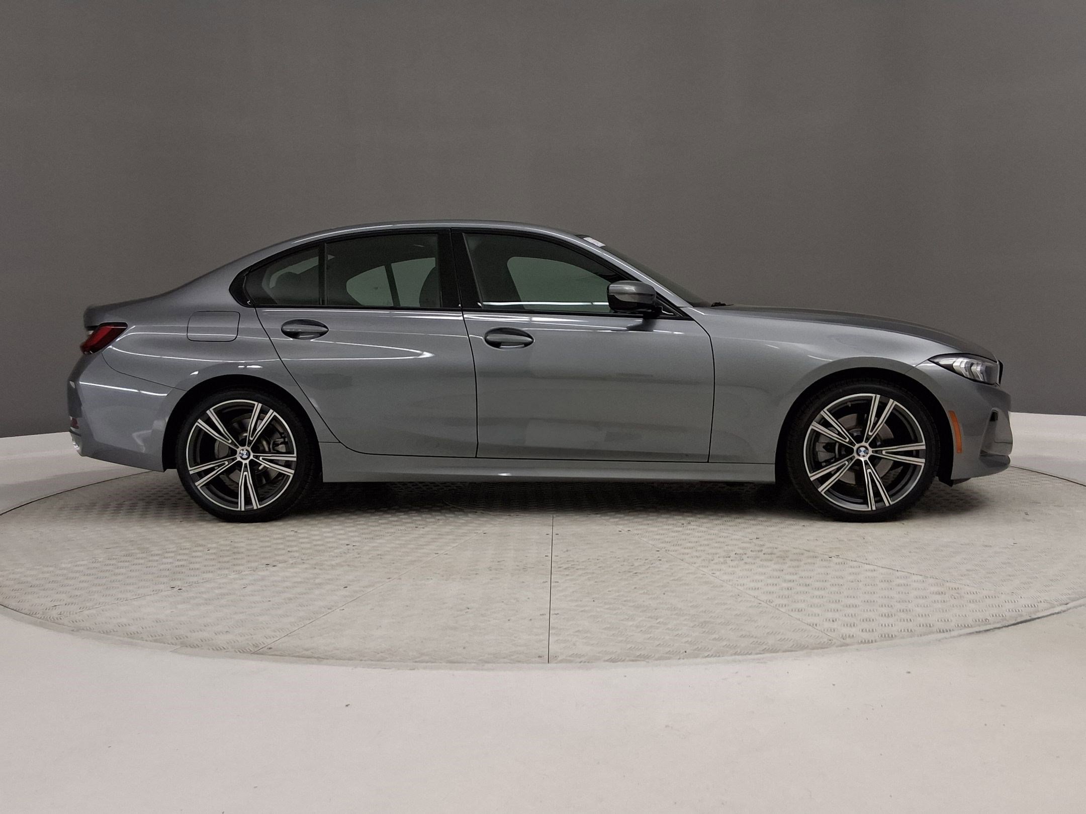 Certified 2023 BMW 330i 330i w/ Driving Assistance Package image 6