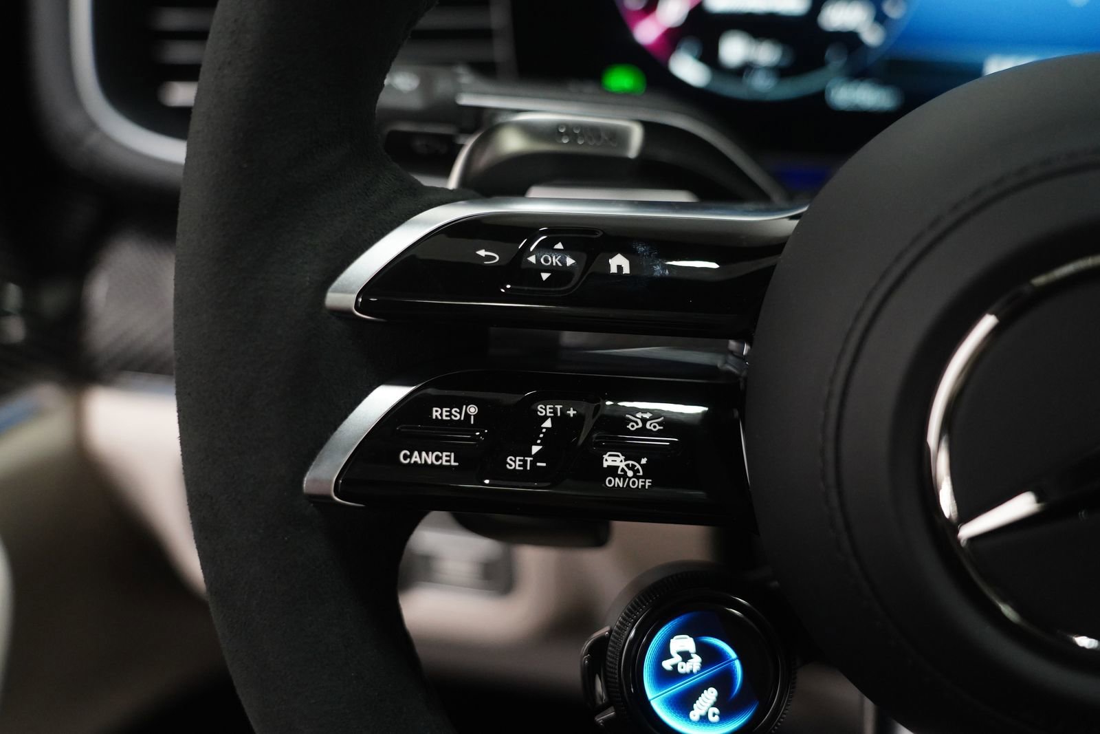 New 2026 Mercedes-Benz GLE 63 AMG S image 20