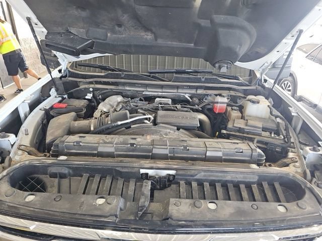 Used 2025 Chevrolet Silverado 2500 LTZ w/ LTZ Premium Package AWD/4WD image 17