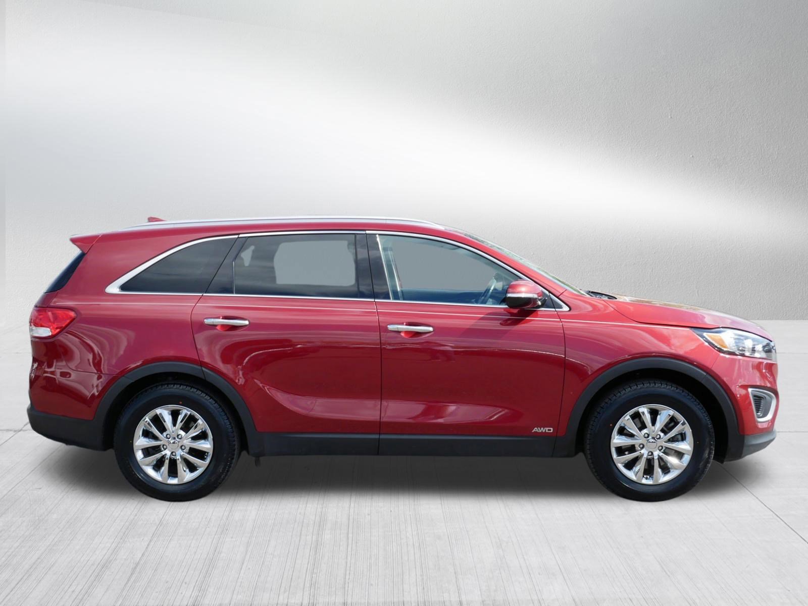 Used 2017 Kia Sorento AWD w/ LX Convenience Package image 8