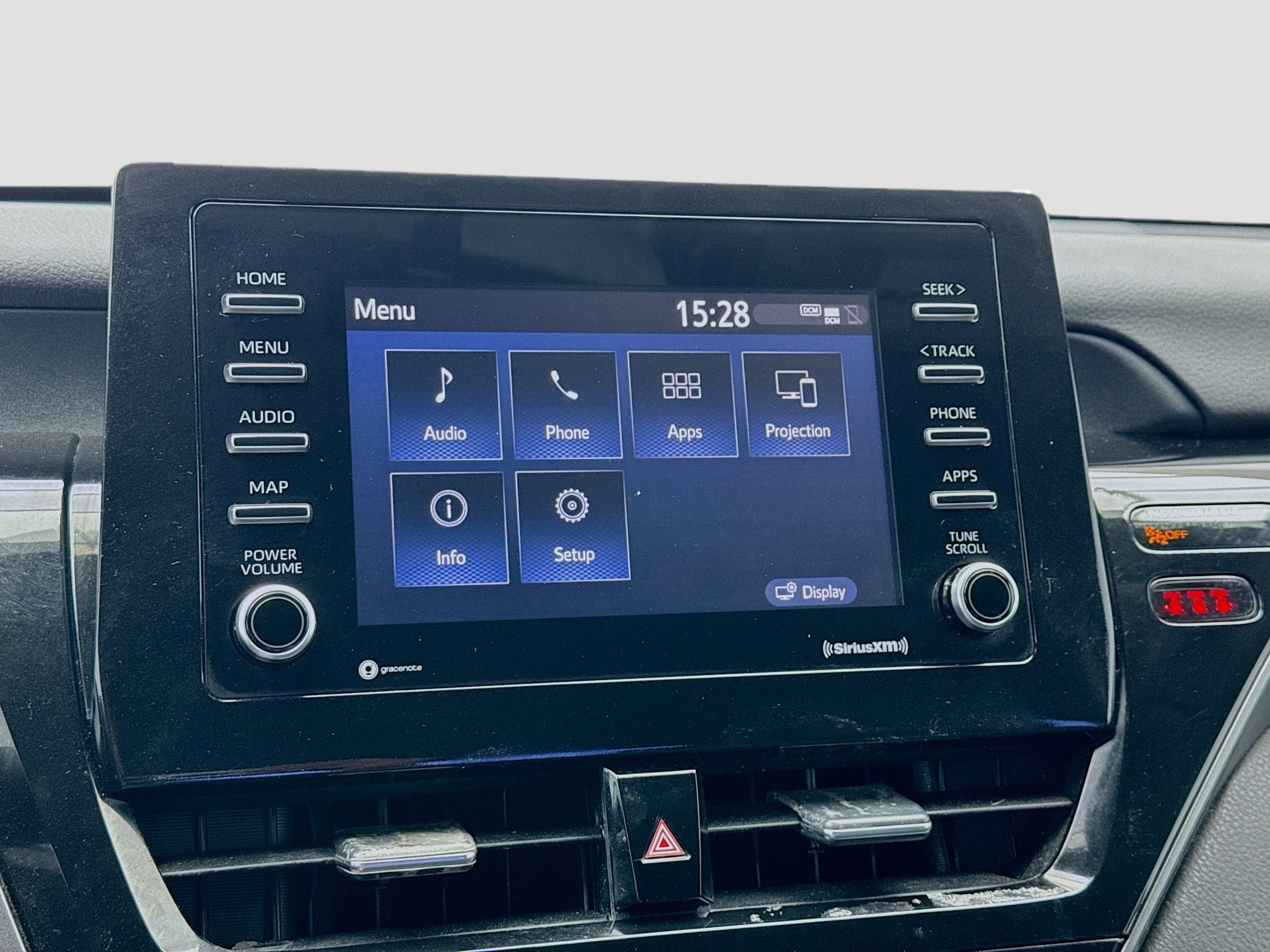 Used 2023 Toyota Camry SE FWD image 9