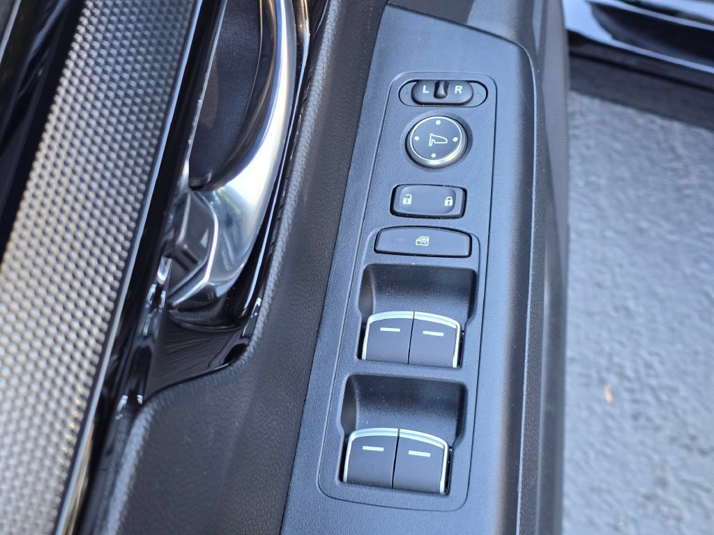 Certified 2025 Honda CR-V EX-L image 15
