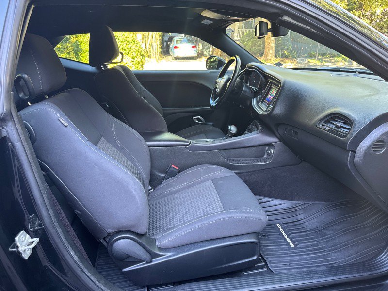 Used 2019 Dodge Challenger SXT AWD/4WD image 25