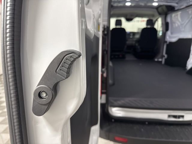 New 2025 Ford Transit 150 Low Roof image 34