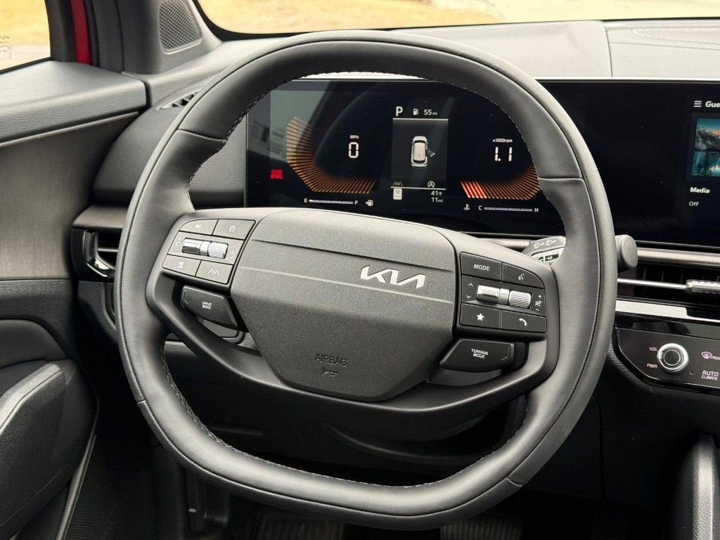 New 2026 Kia Sportage X-Line w/ X-Line Premium Package image 8