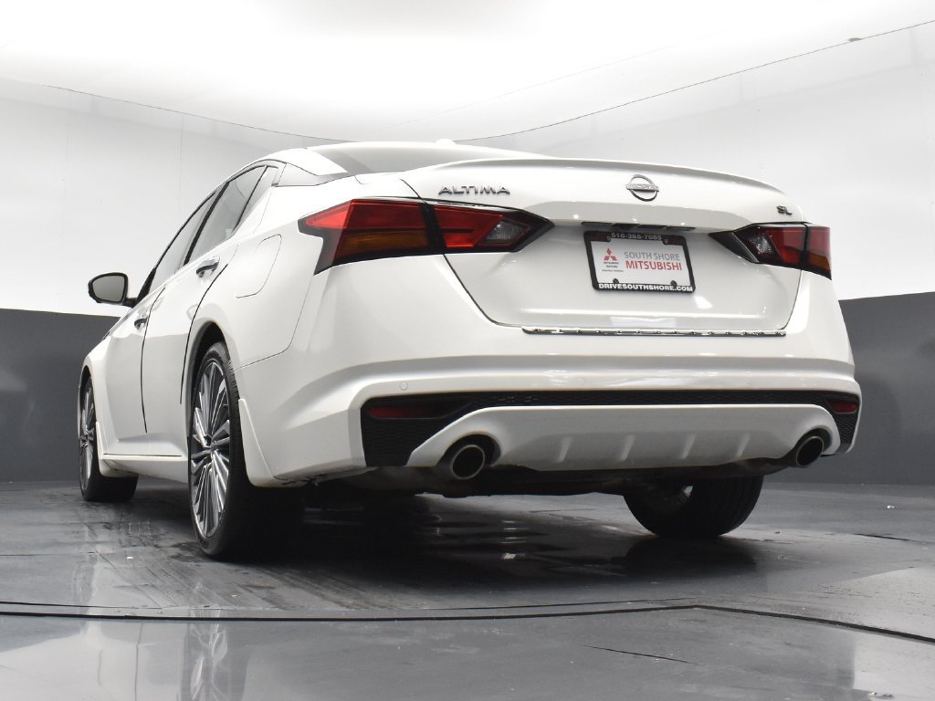 Used 2024 Nissan Altima 2.5 SL FWD image 21