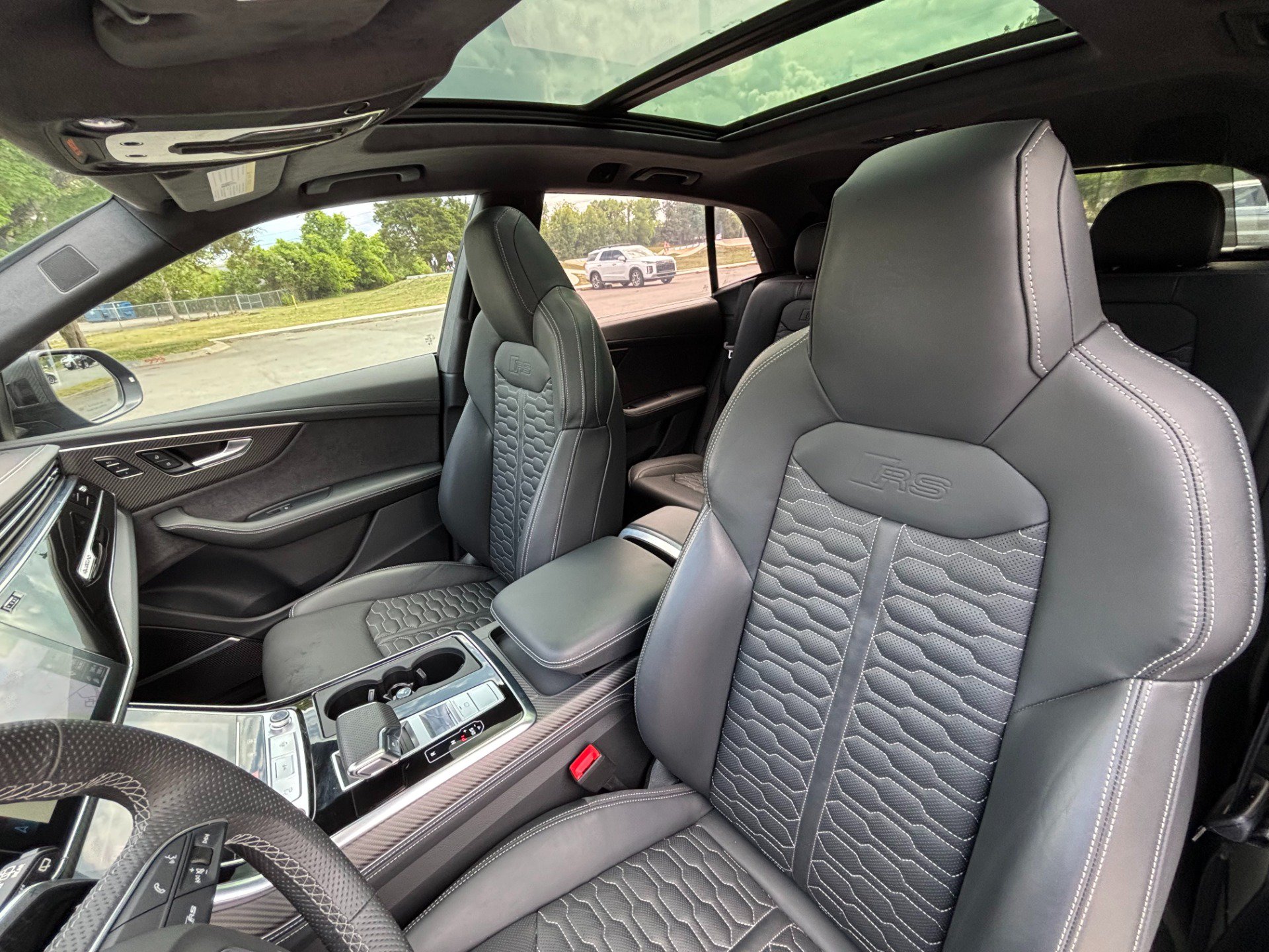 Used 2025 Audi RS Q8 performance AWD/4WD image 11
