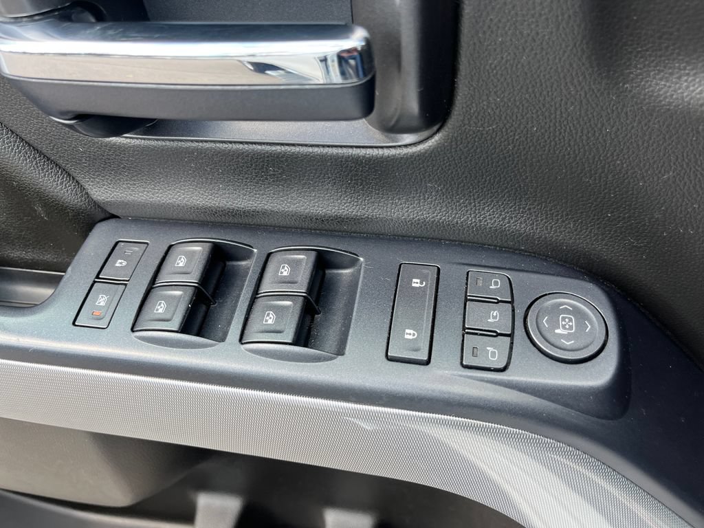 Used 2017 Chevrolet Silverado 2500 LTZ w/ Duramax Plus Package AWD/4WD image 11