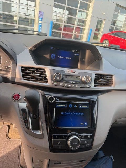 Used 2016 Honda Odyssey SE image 24