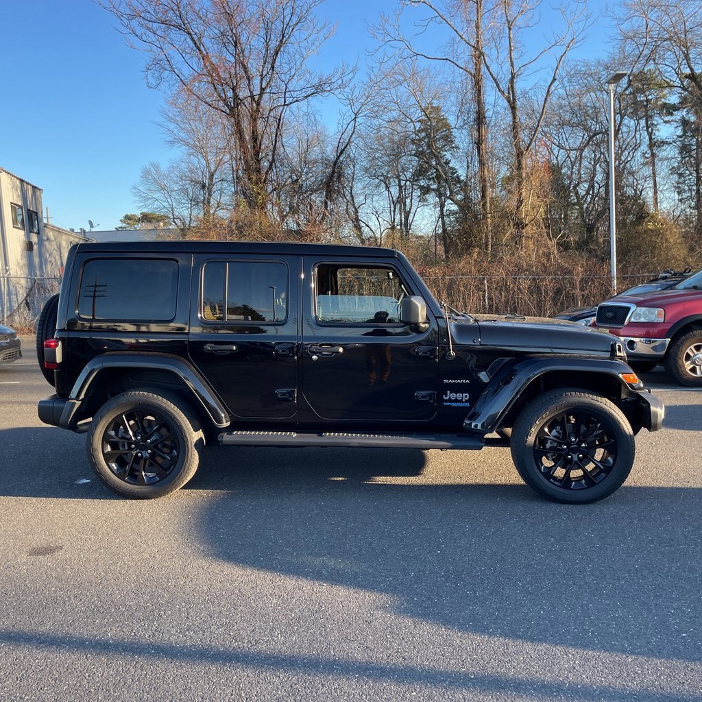 Used 2021 Jeep Wrangler Unlimited Sahara w/ Cold Weather Group image 8