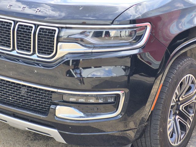 Used 2024 Jeep Wagoneer L Series II AWD/4WD image 4