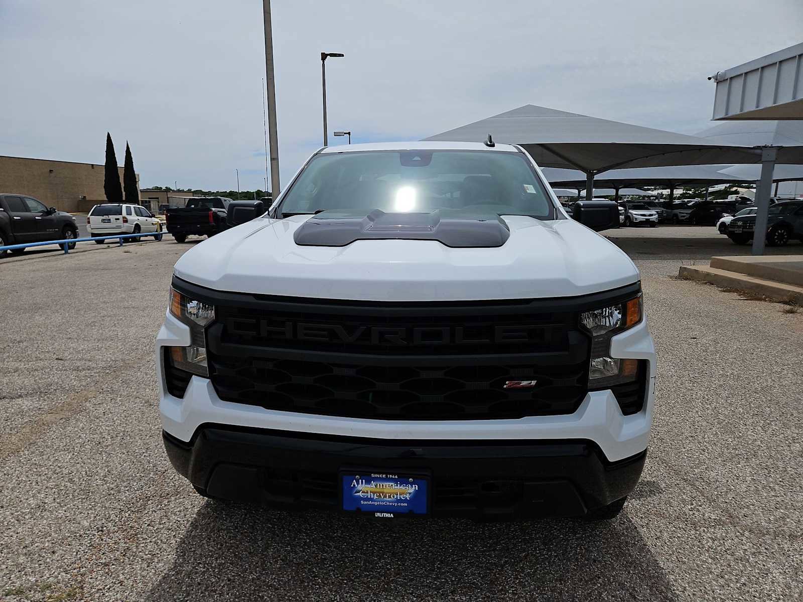 Used 2024 Chevrolet Silverado 1500 Custom Trail Boss AWD/4WD image 3
