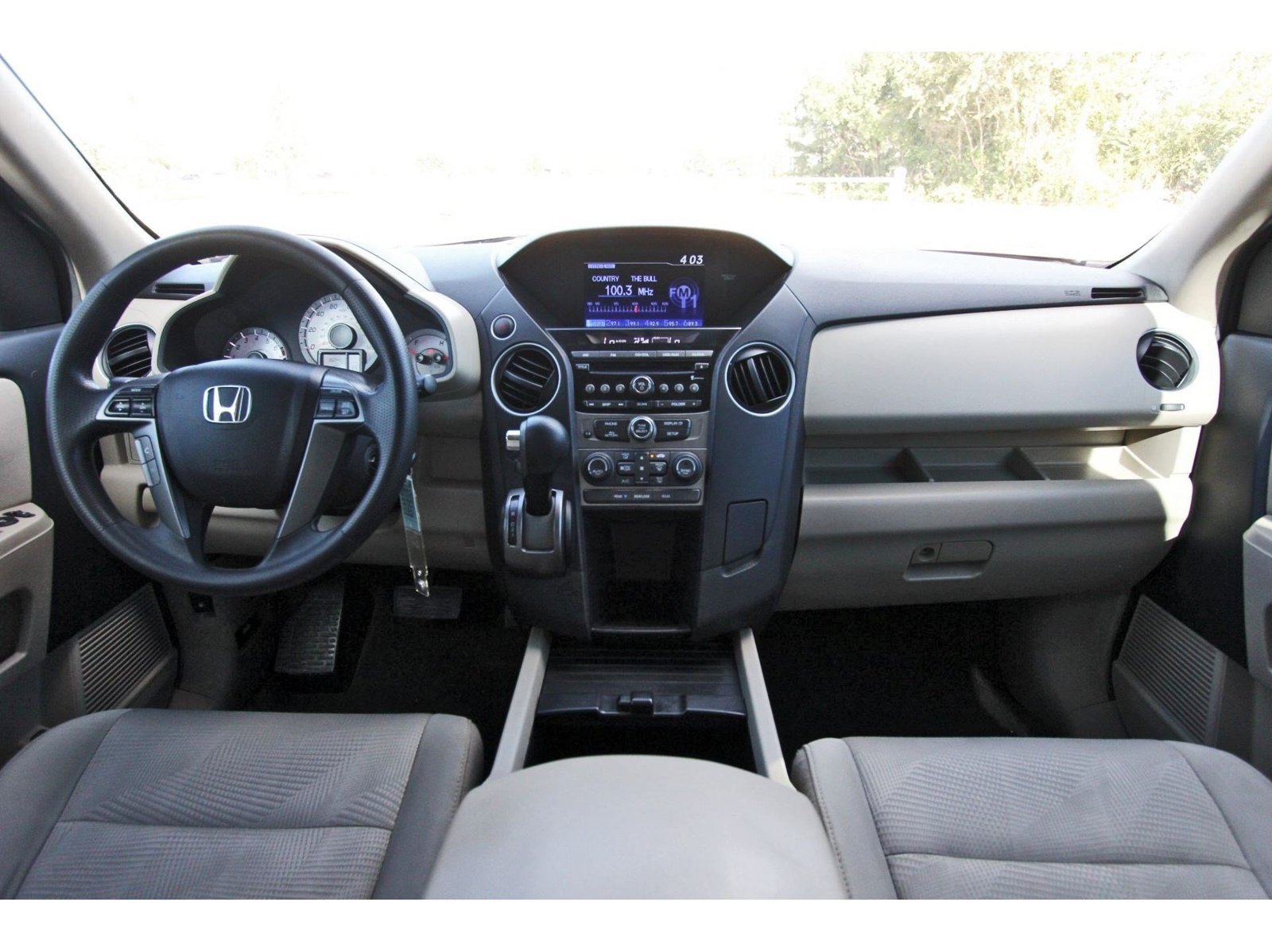 Used 2015 Honda Pilot LX image 10