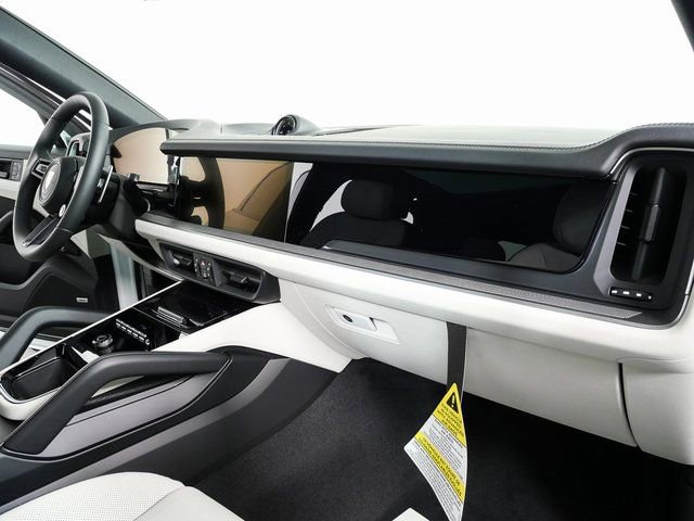 New 2026 Porsche Cayenne Coupe image 26