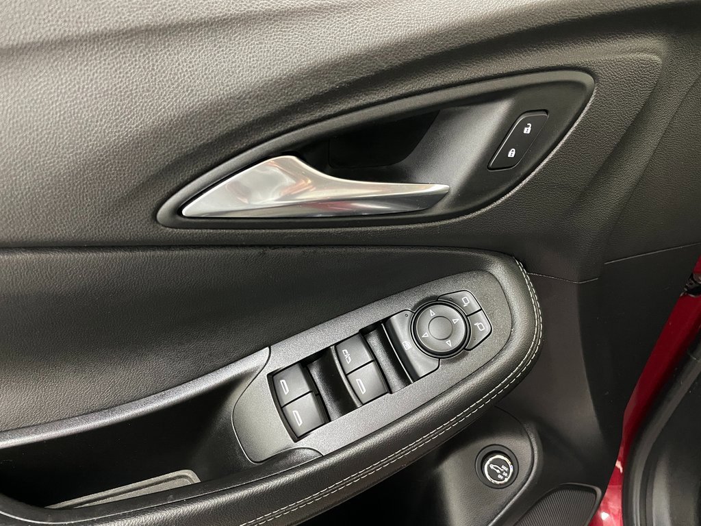 Certified 2021 Buick Encore GX Select w/ Sport Touring Package image 22