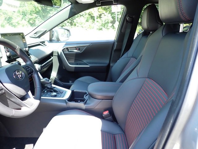 Used 2022 Toyota RAV4 XSE image 16