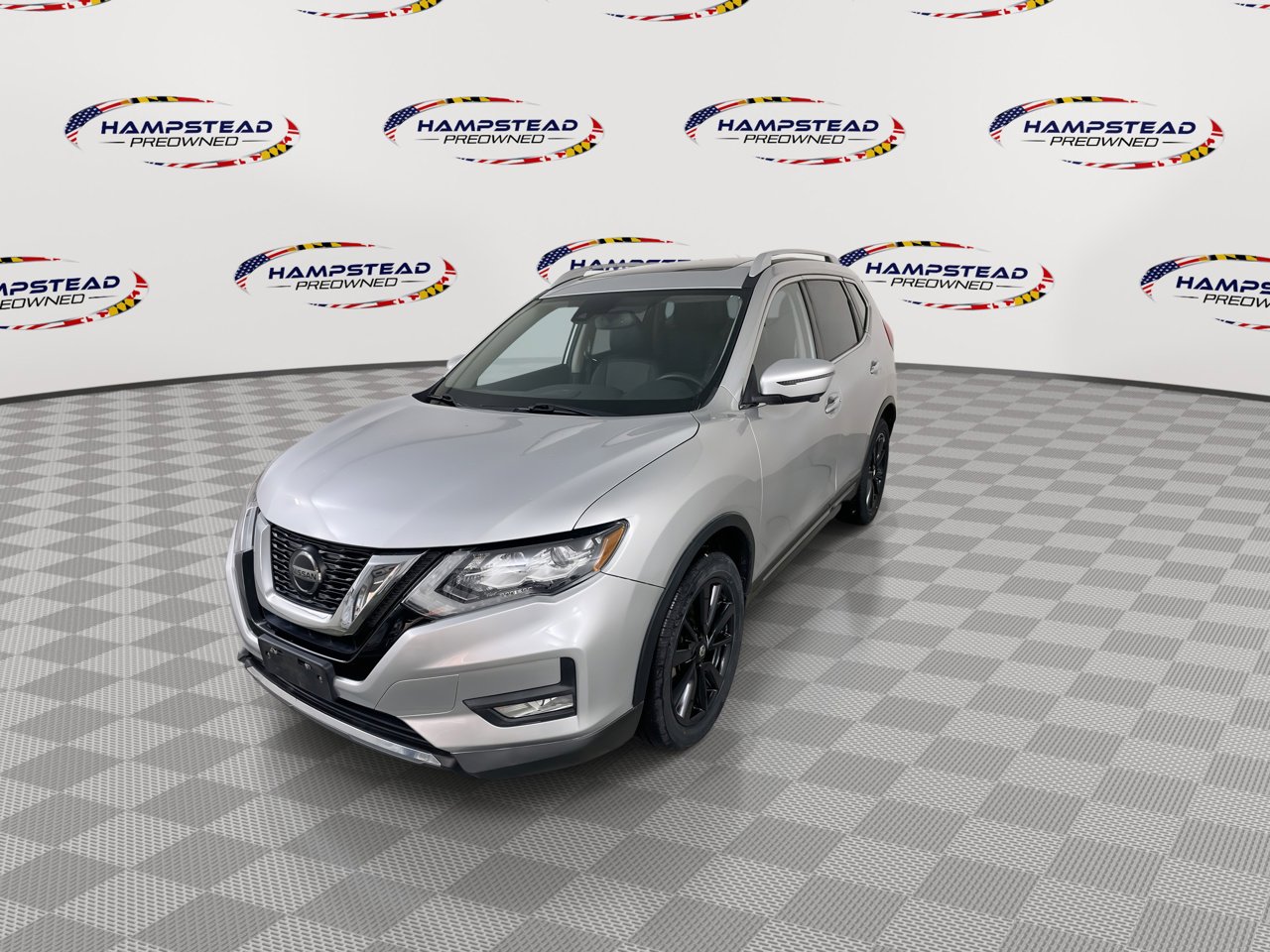 Used 2019 Nissan Rogue SL w/ Premium Package image 4