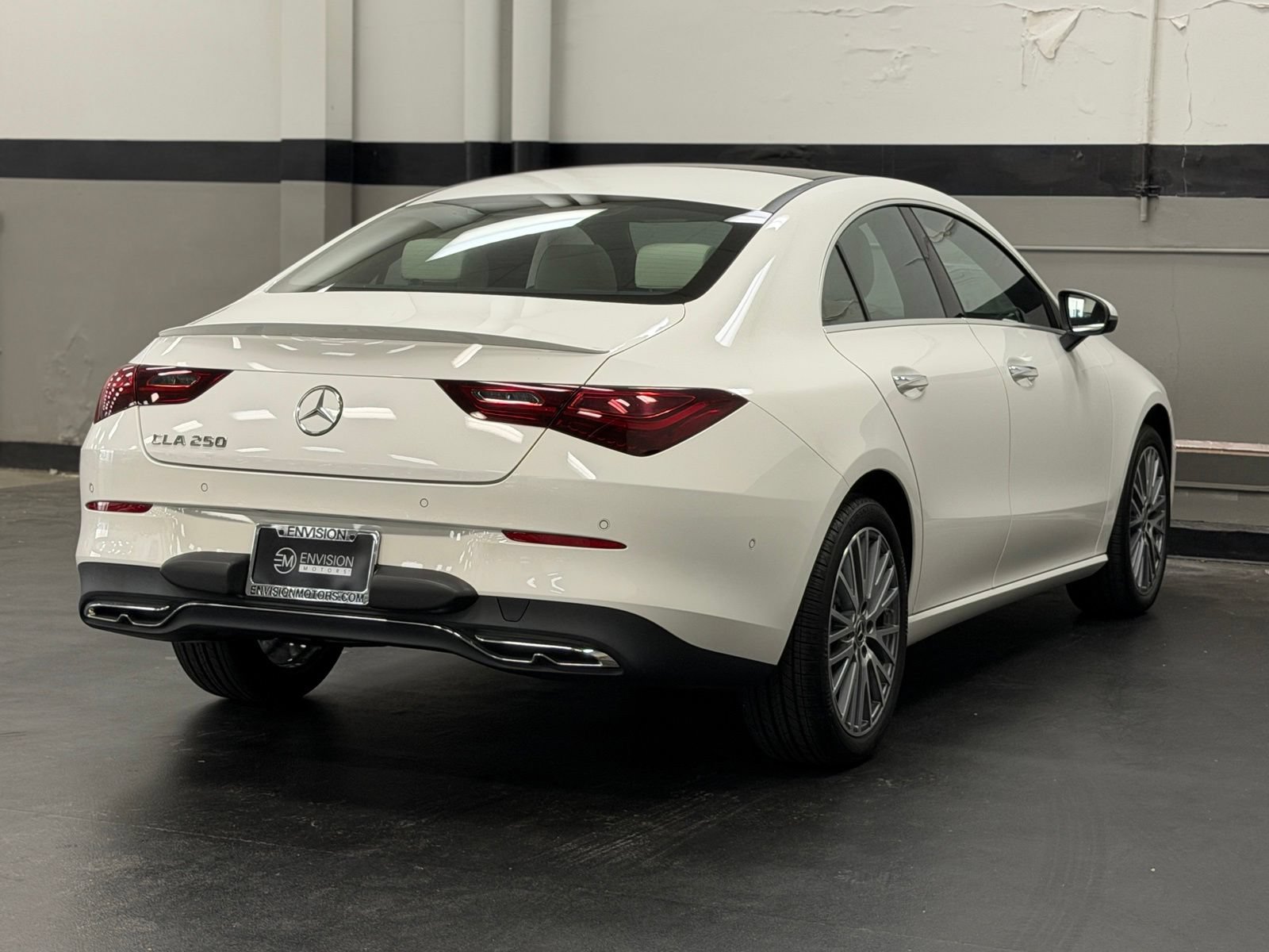 Used 2025 Mercedes-Benz CLA 250 image 12