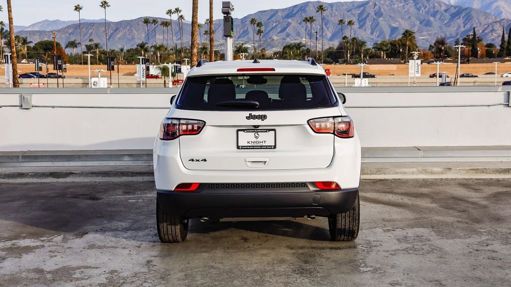New 2026 Jeep Compass Latitude AWD/4WD image 8
