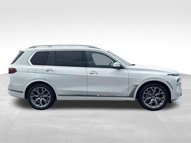 New 2027 BMW X7 xDrive40i w/ Executive Package AWD/4WD image 2