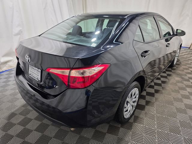 Used 2019 Toyota Corolla LE image 4