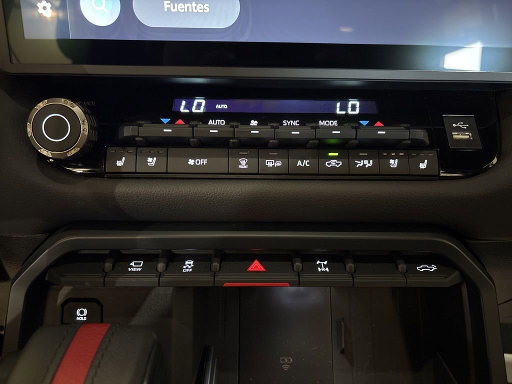 Used 2025 Toyota Tundra TRD Pro image 32