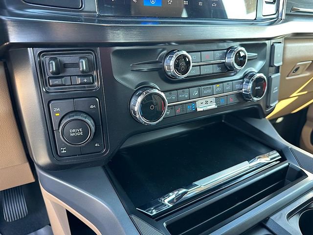 New 2026 Ford F350 Lariat w/ Chrome Package image 24