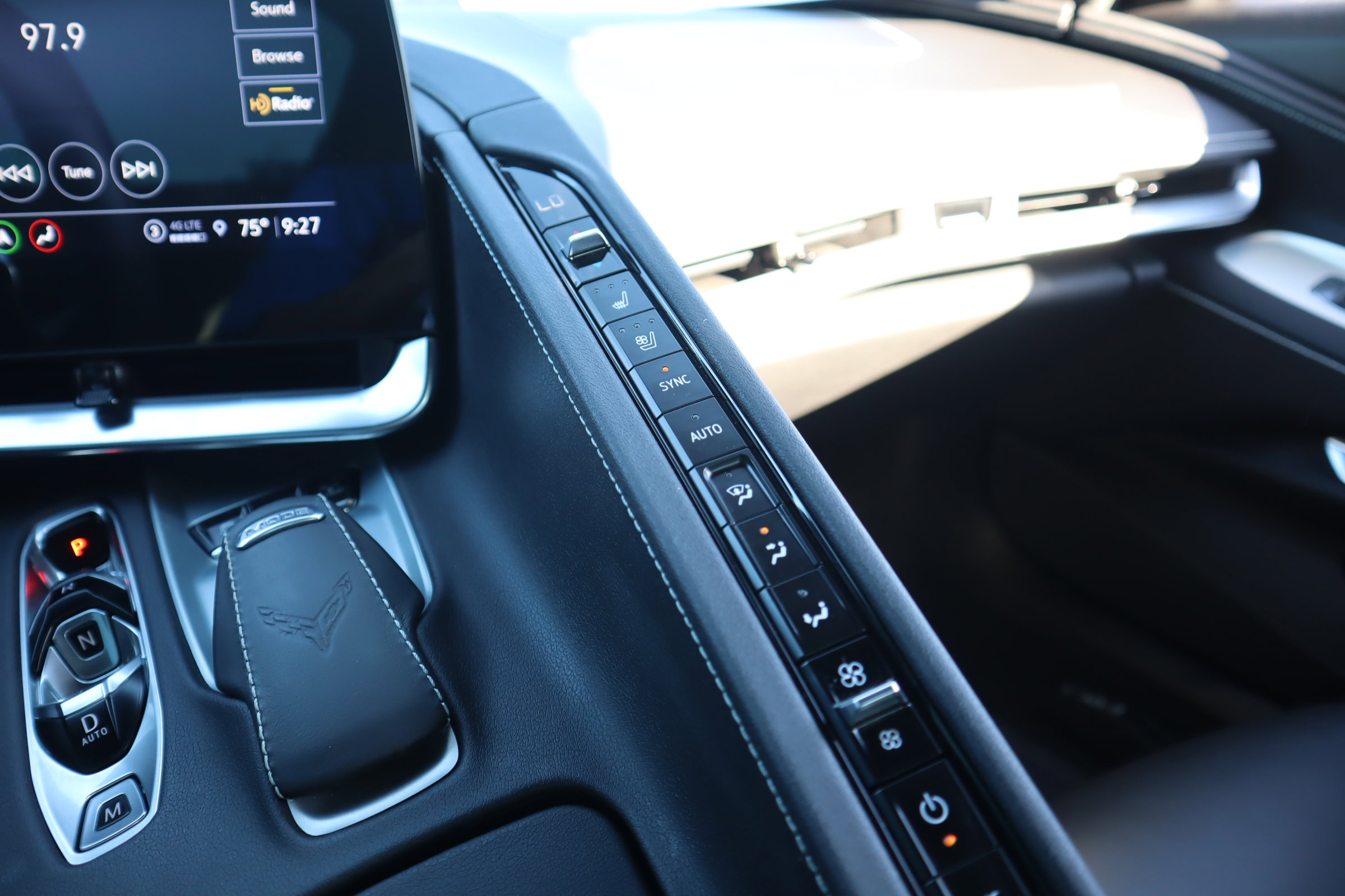 Used 2021 Chevrolet Corvette Stingray Preferred Cpe w/ 2LT image 30