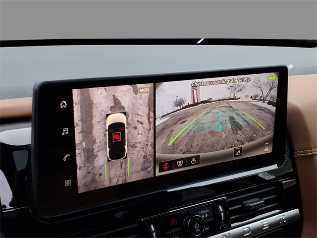 New 2026 Nissan Pathfinder Platinum image 28