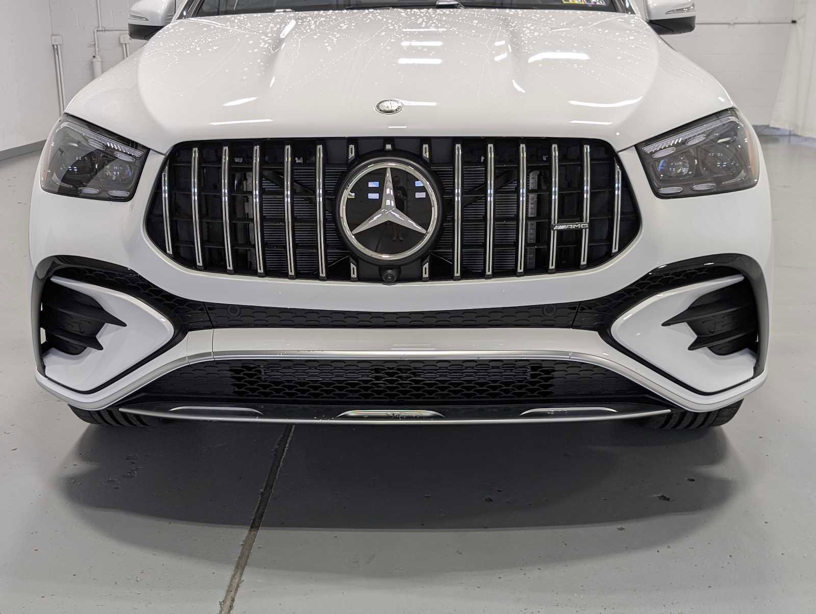 New 2026 Mercedes-Benz GLE 53 AMG AMG GLE 53 image 2