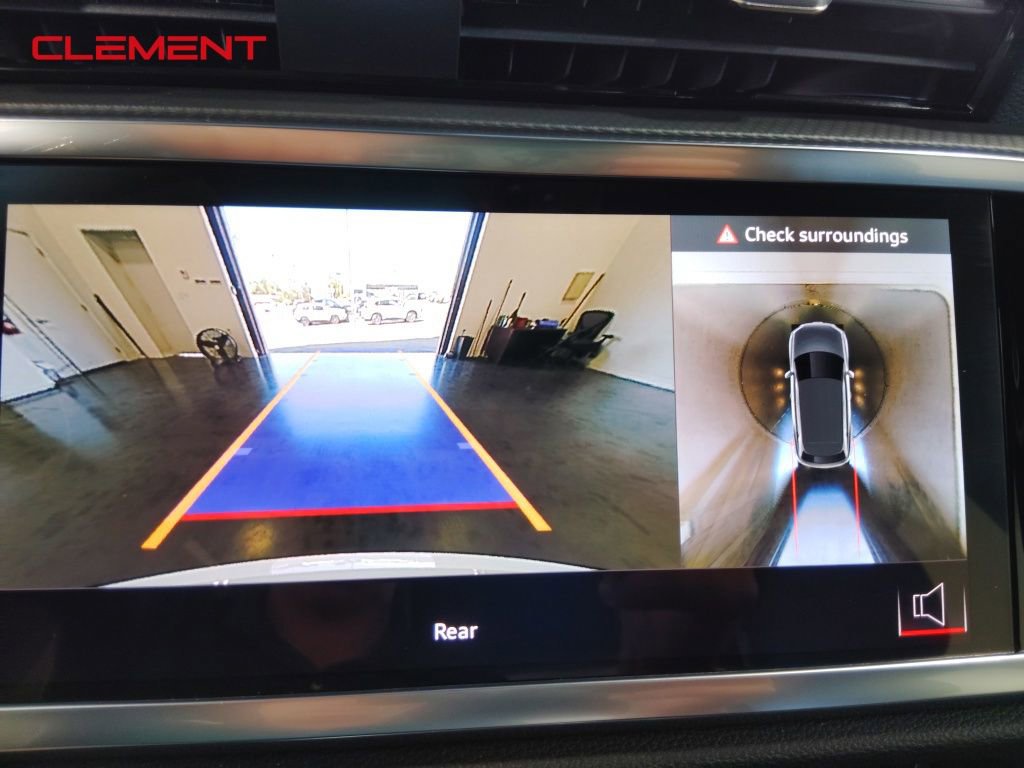 Used 2024 Audi Q3 2.0T Premium Plus w/ Premium Plus Package image 21