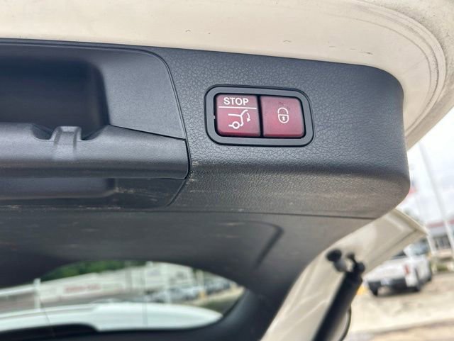 Used 2021 Mercedes-Benz GLB 250 image 24