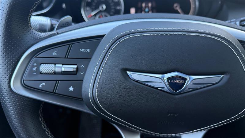 Used 2023 Genesis Electrified GV70 Advanced image 29