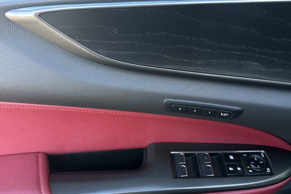 Used 2022 Lexus NX 350h AWD w/ Vision Package image 13