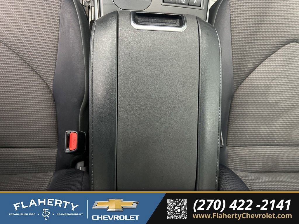 Used 2024 Toyota Highlander LE image 32
