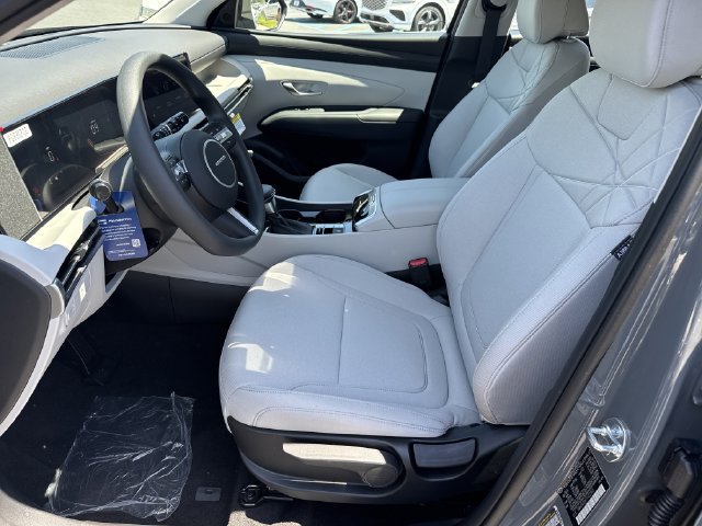 New 2026 Hyundai Tucson SE FWD image 11