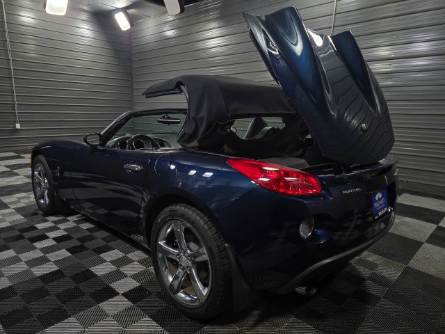 Used 2007 Pontiac Solstice GXP w/ Premium Package RWD image 12