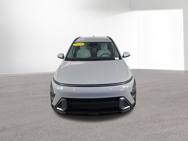 Used 2025 Hyundai Kona SEL AWD/4WD image 43