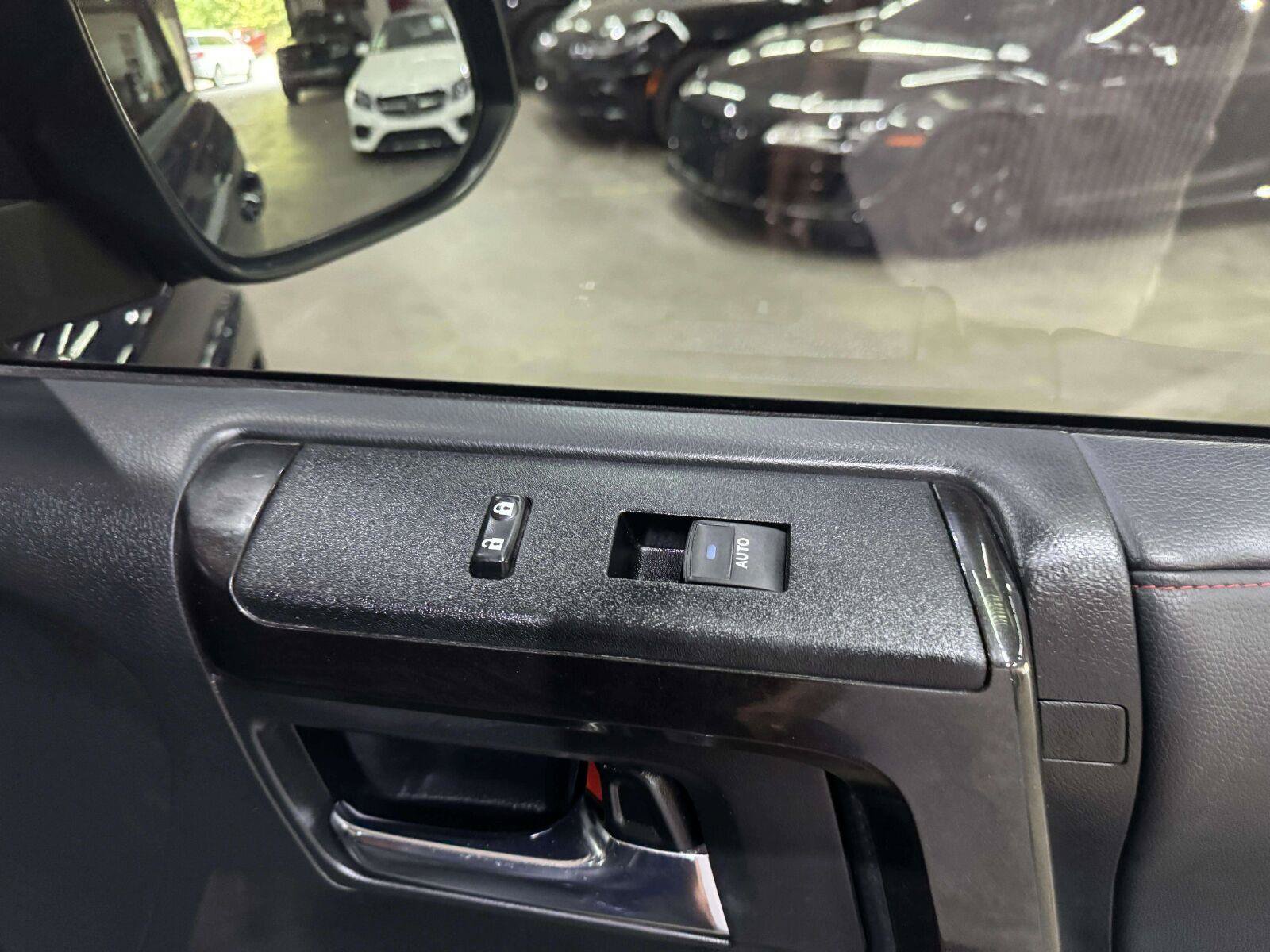 Used 2020 Toyota 4Runner TRD Off-Road Premium w/ Moonroof Package AWD/4WD image 47