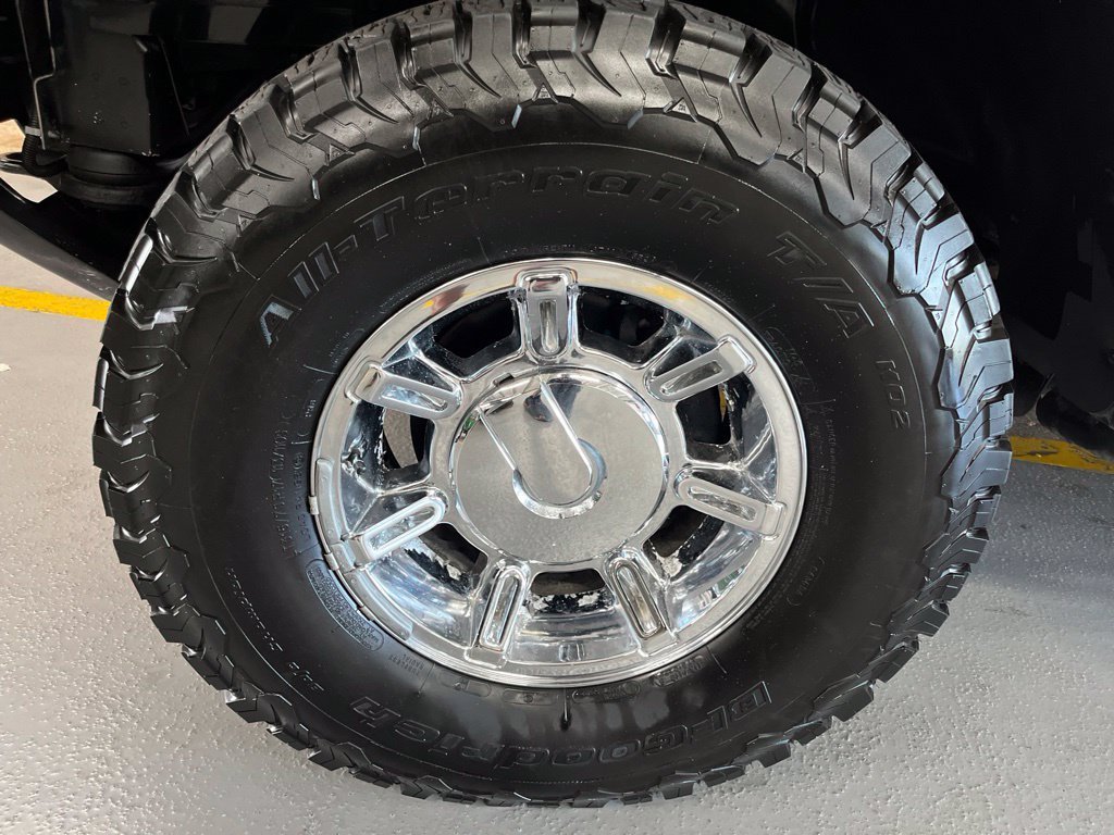 Used 2003 HUMMER H2 w/ Preferred Equipment Group AWD/4WD image 4