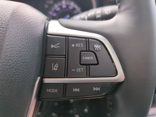 Used 2022 Toyota Highlander Platinum image 19