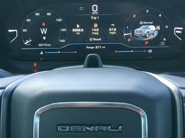 Used 2023 GMC Yukon XL Denali Ultimate image 12