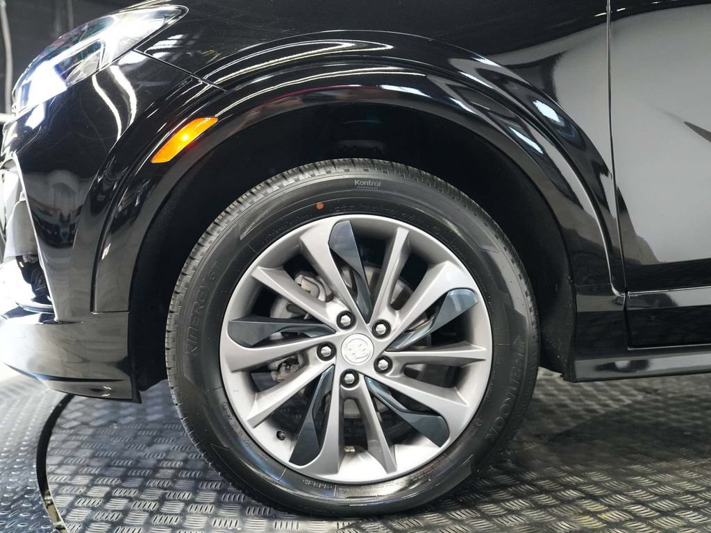 Used 2023 Buick Encore GX Select w/ Sport Touring Package AWD/4WD image 9