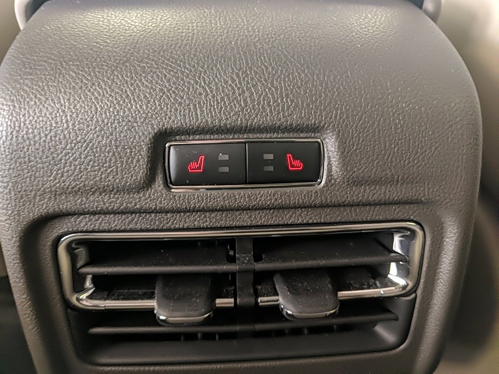 Certified 2021 Lincoln Corsair FWD w/ Equipment Group 101A image 13