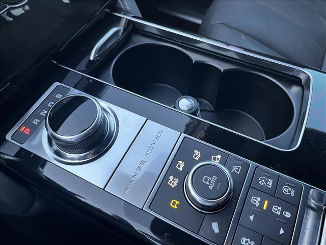 Used 2017 Land Rover Range Rover Supercharged image 16