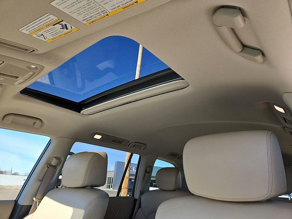 Used 2021 Nissan Armada Platinum w/ Captain's Chairs Package image 15